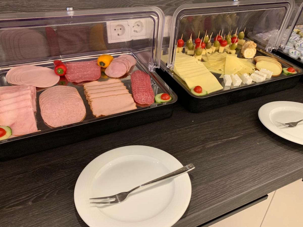 Gaestehaus Gisela Bad Dürrheim Exteriör bild